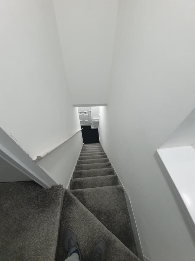 Beautiful Rooms Shaw St And Pine St Bury  Dış mekan fotoğraf