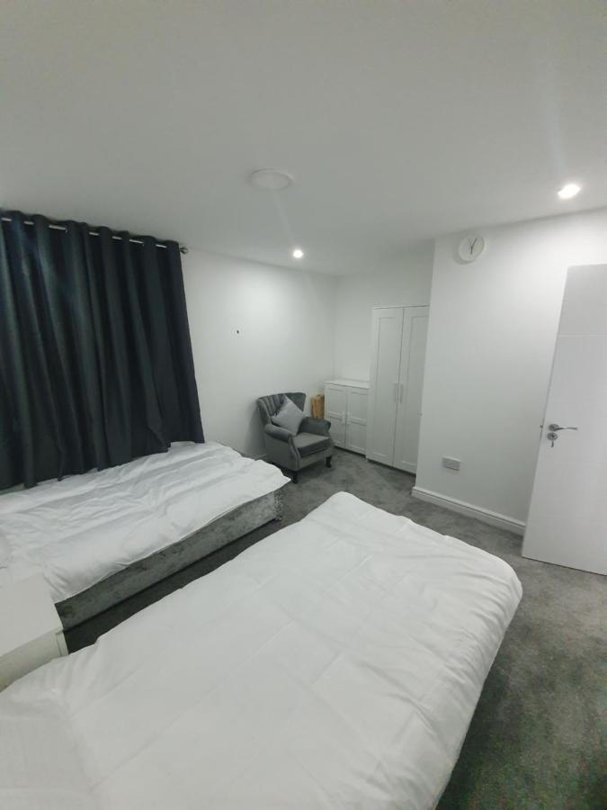 Beautiful Rooms Shaw St And Pine St Bury  Dış mekan fotoğraf