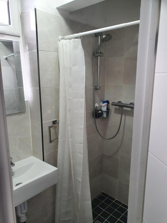 Beautiful Rooms Shaw St And Pine St Bury  Dış mekan fotoğraf